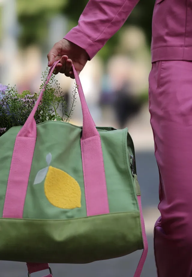 fritzi-aus-preu-en-tote-bag-limited-squeezy-lemon-shopper-canvas image 1