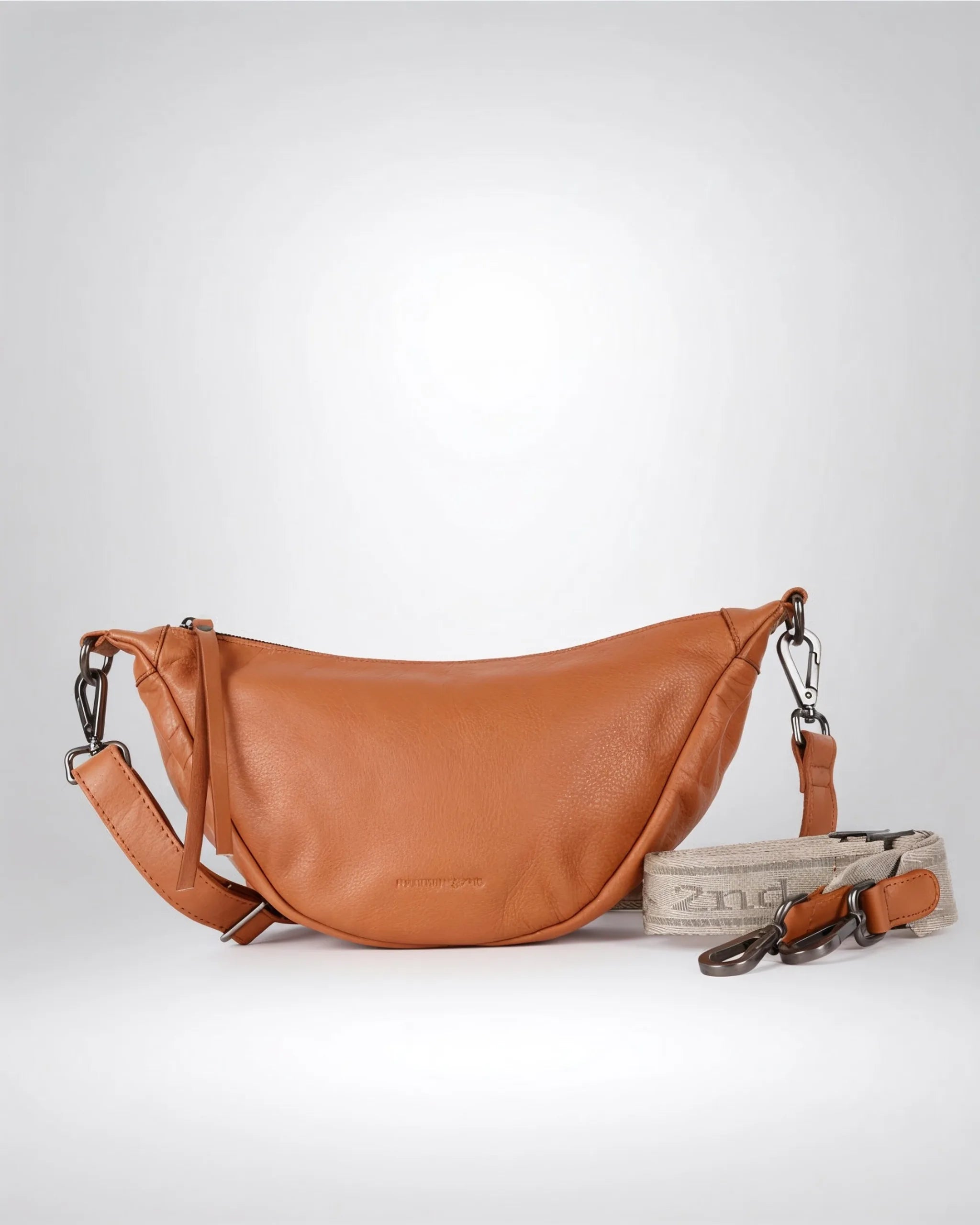 harbour-2nd-laurette-moonbag-azur-rindsleder image 3