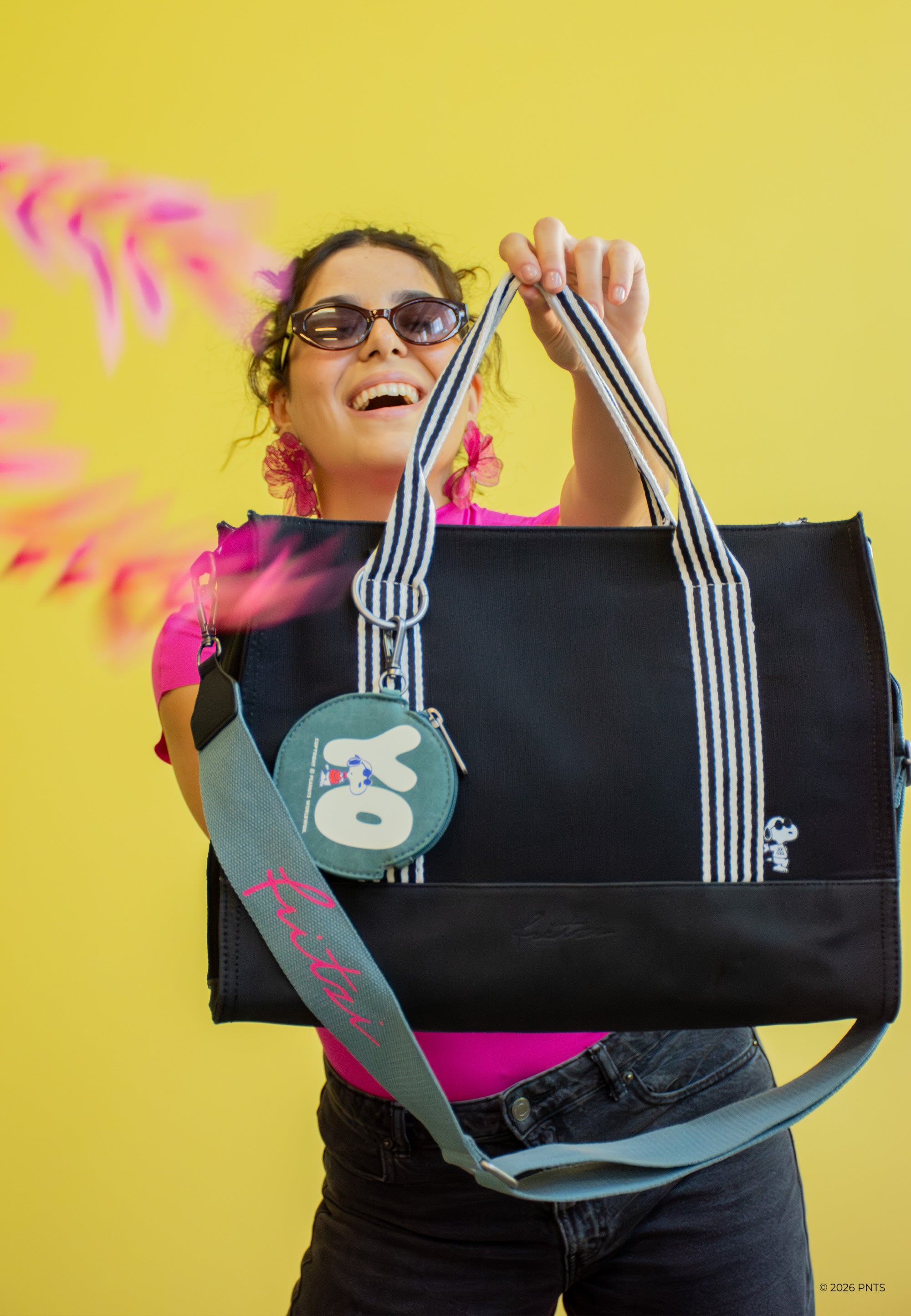 fritzi-aus-preu-en-peanuts-tote-bag-cool-black-shopper-canvas image 1