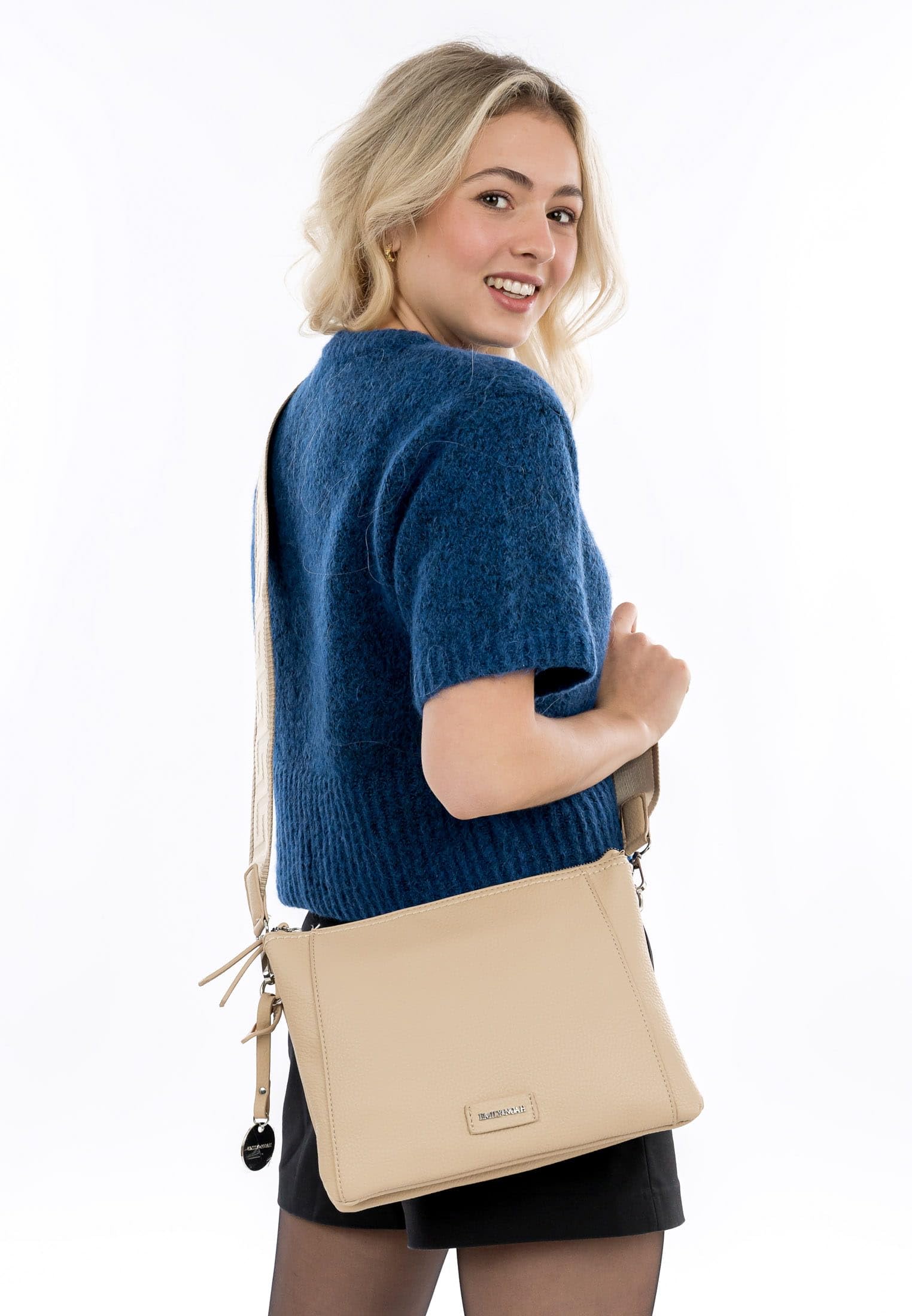 emily-noah-enie-enna-65001-umh-ngetasche-damen-sand image 3