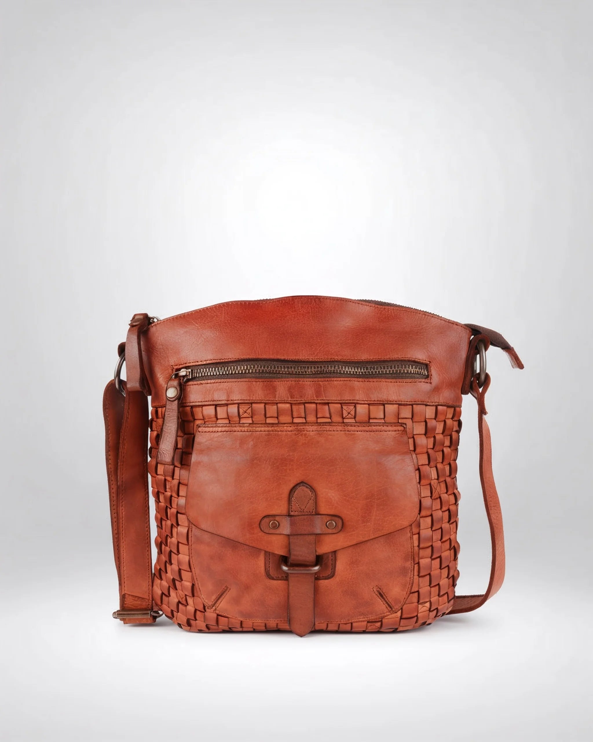harbour-2nd-urbanpoets-aurora-up-umh-ngetasche-cognac-leder image 1