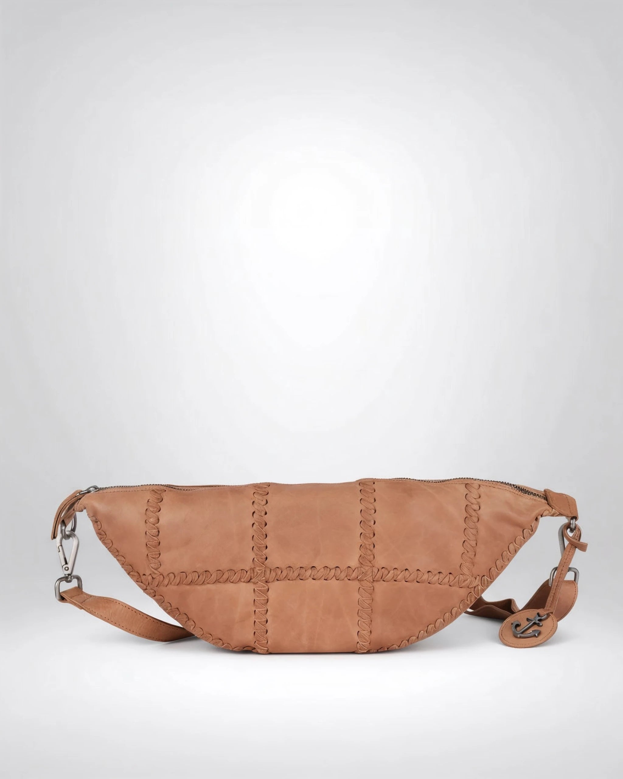 harbour-2nd-anchorlove-ianthe-moonbag-ash-leder image 3