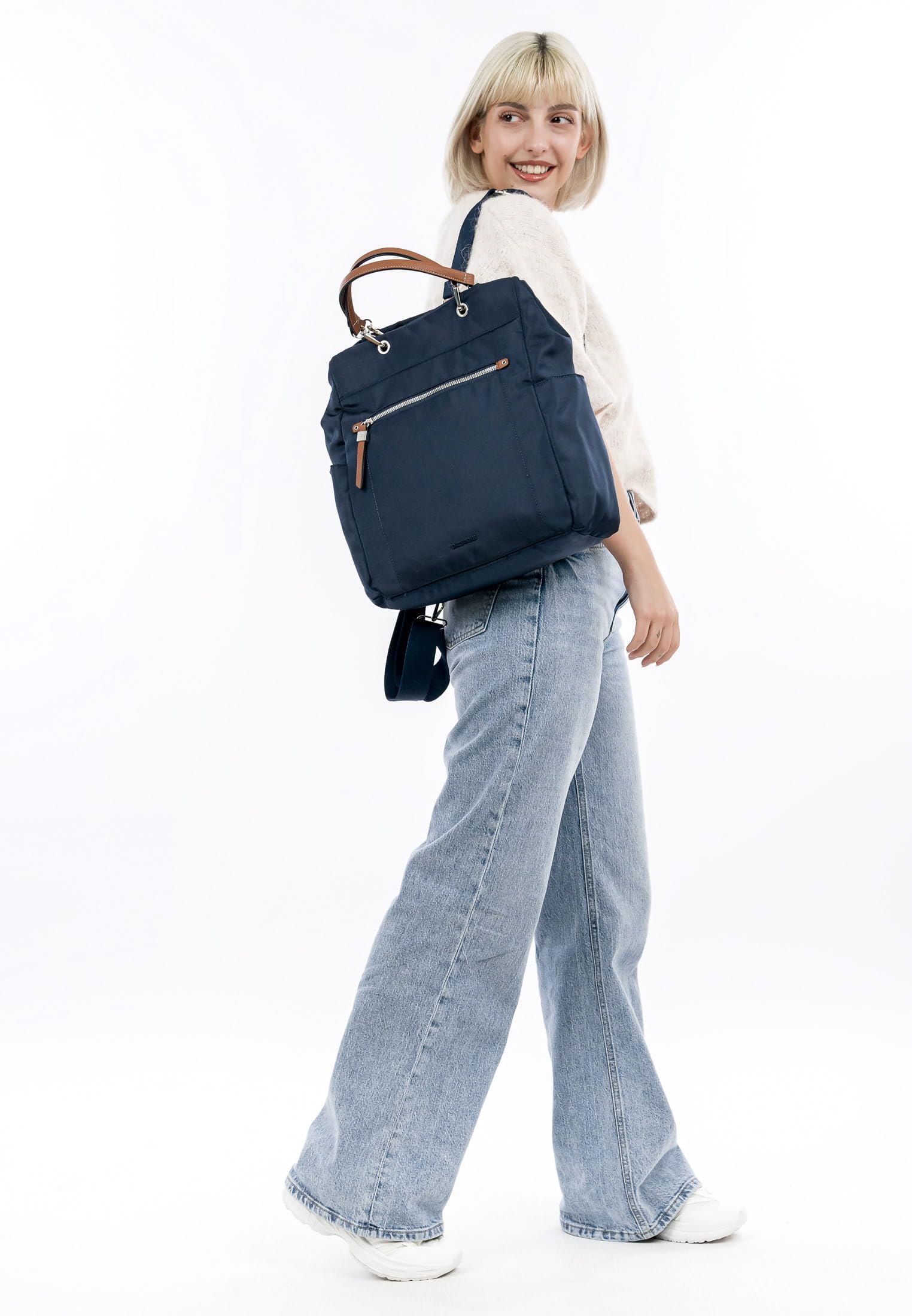 emily-noah-e-n-esther-65146-rucksack-blue-nylon-laptop image 2