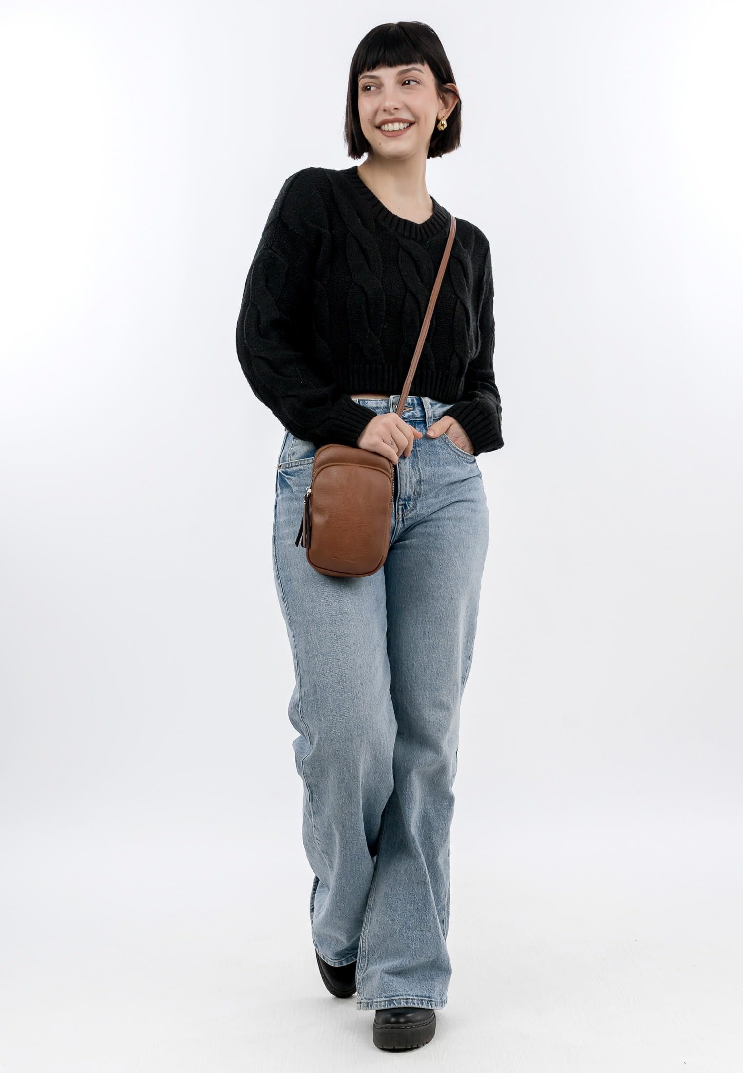 emily-noah-emma-62485-handyetui-brandy-mit-riemen image 2