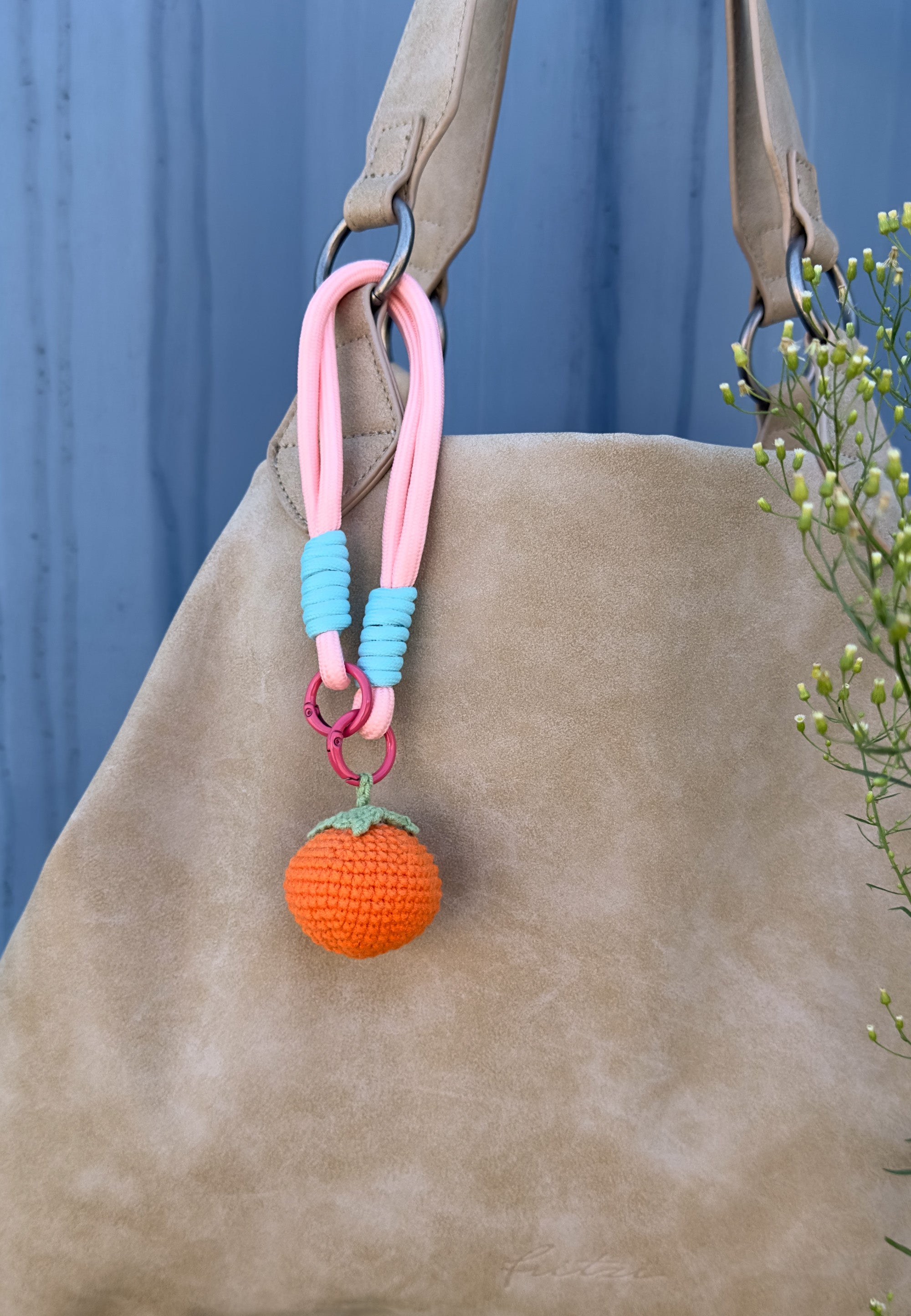fritzi-aus-preu-en-loopie-taschenanh-nger-nylon-flower-vegan image 5