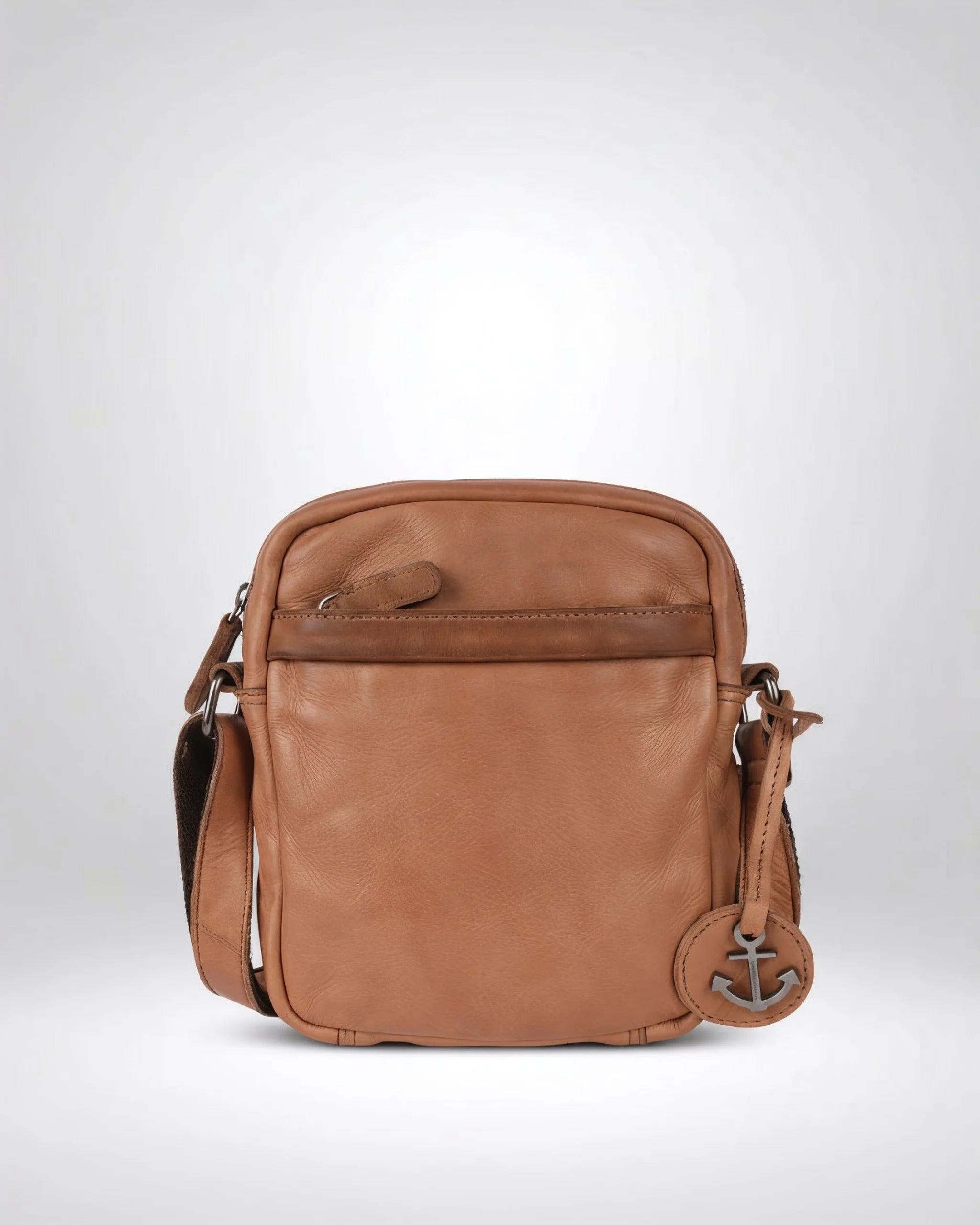 harbour-2nd-anchorlove-drew-bodybag-leder-cognac image 3