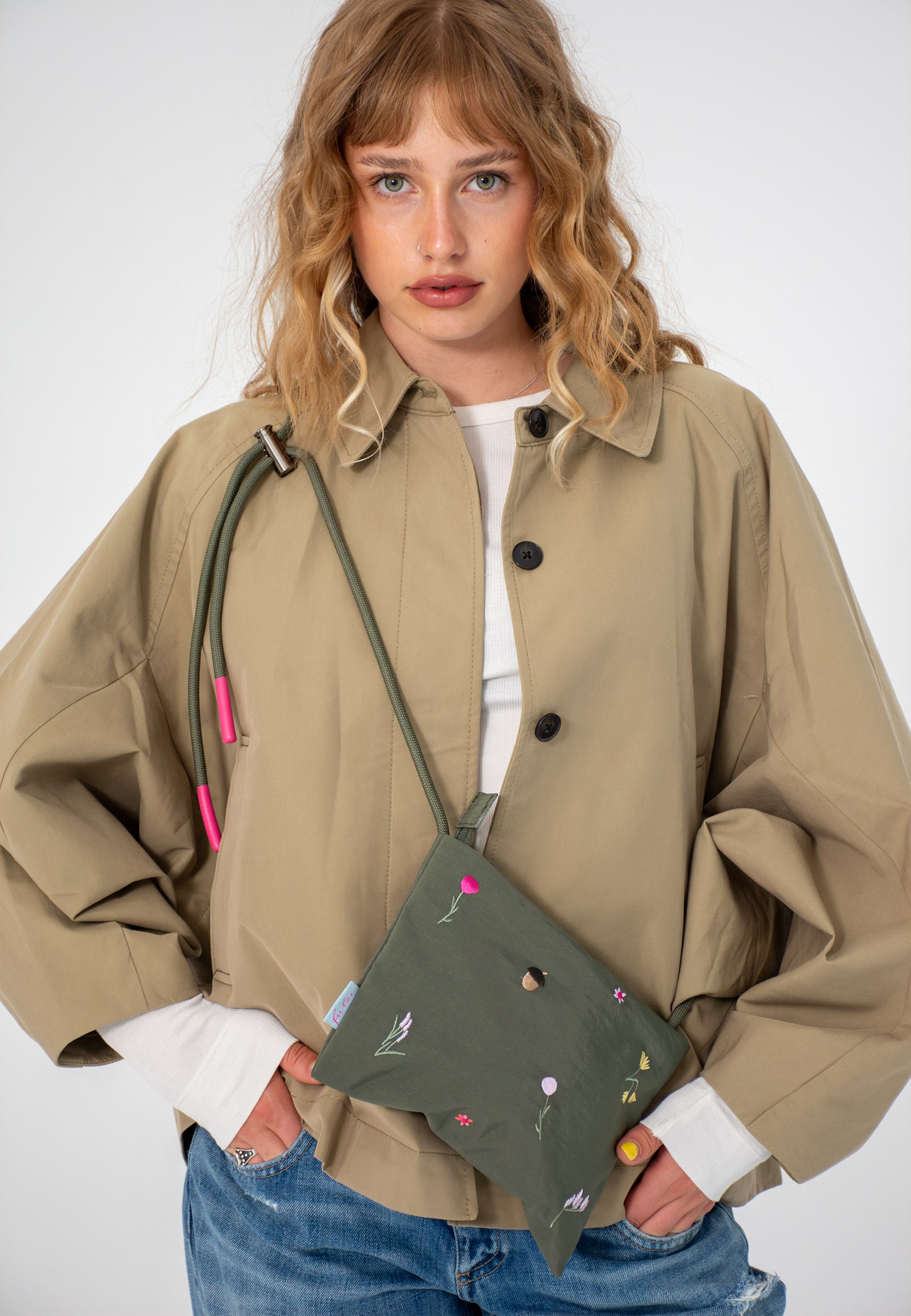 fritzi-aus-preu-en-me-embro-bloom-umh-ngetasche-jungly-vegan image 3
