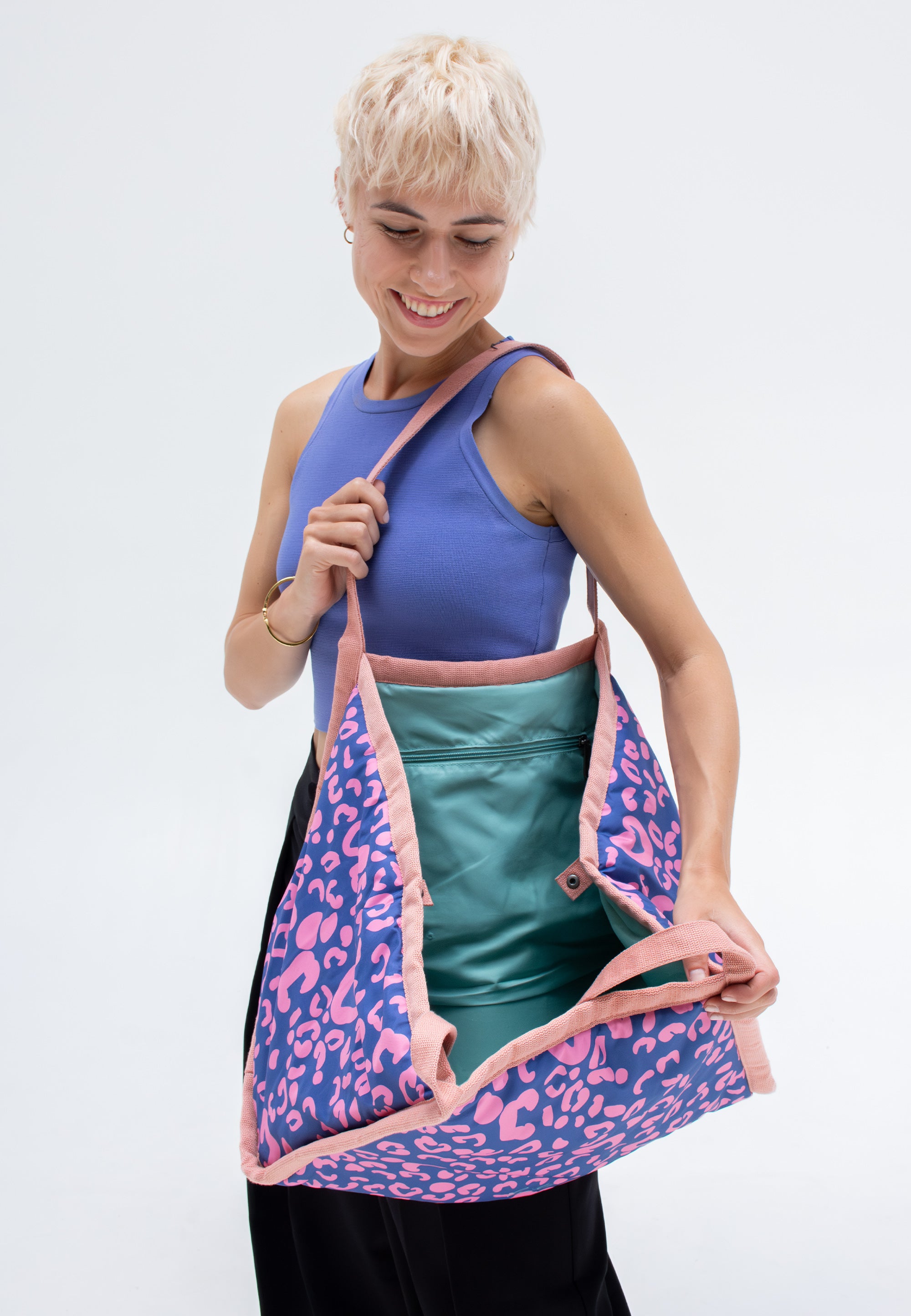 fritzi-aus-preu-en-ini-shopper-leo-shopper-pink-blue-nylon image 7
