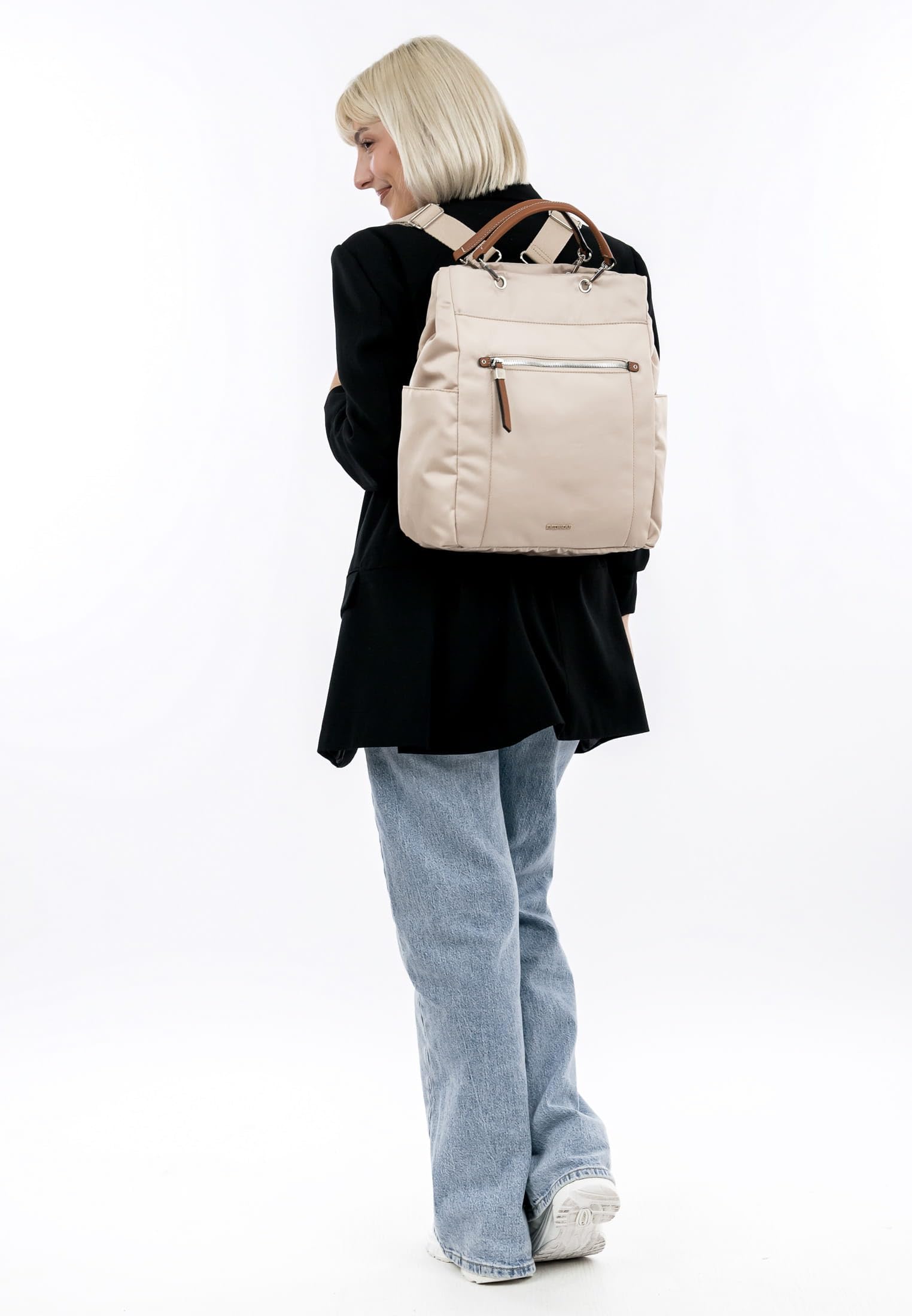 emily-noah-esther-65146-rucksack-beige-nylon image 2