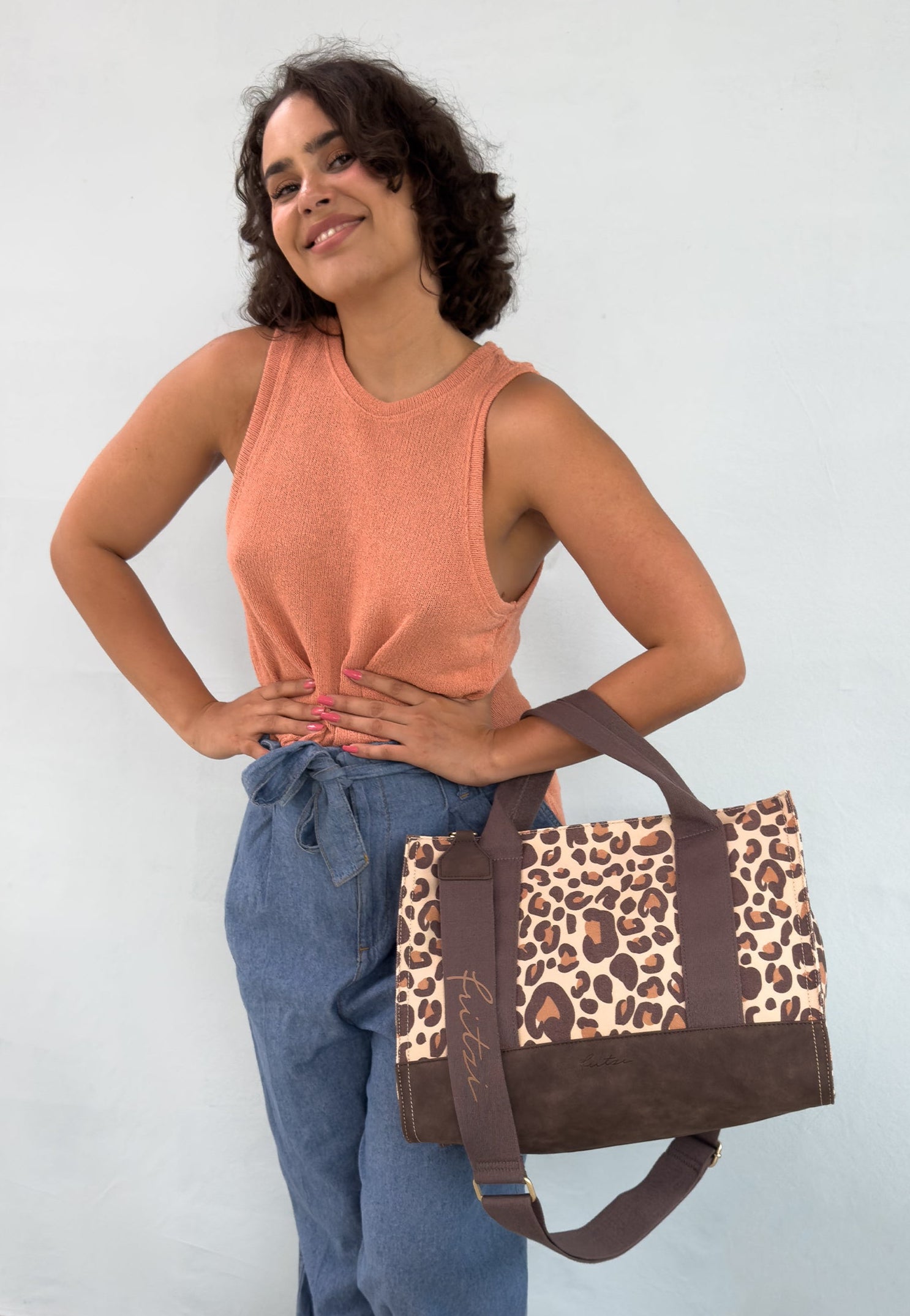 fritzi-aus-preu-en-canvas-tote-bag-limited-leo-camel-vegan image 1