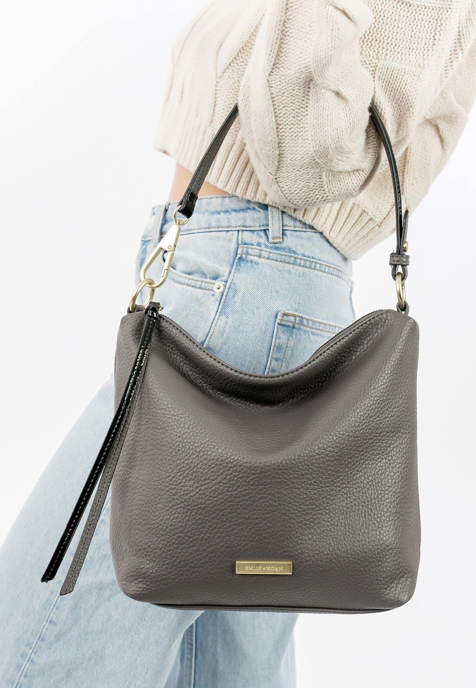 emily-noah-domenica-daniela-64664-beutel-darkgrey-uni-damen image 4