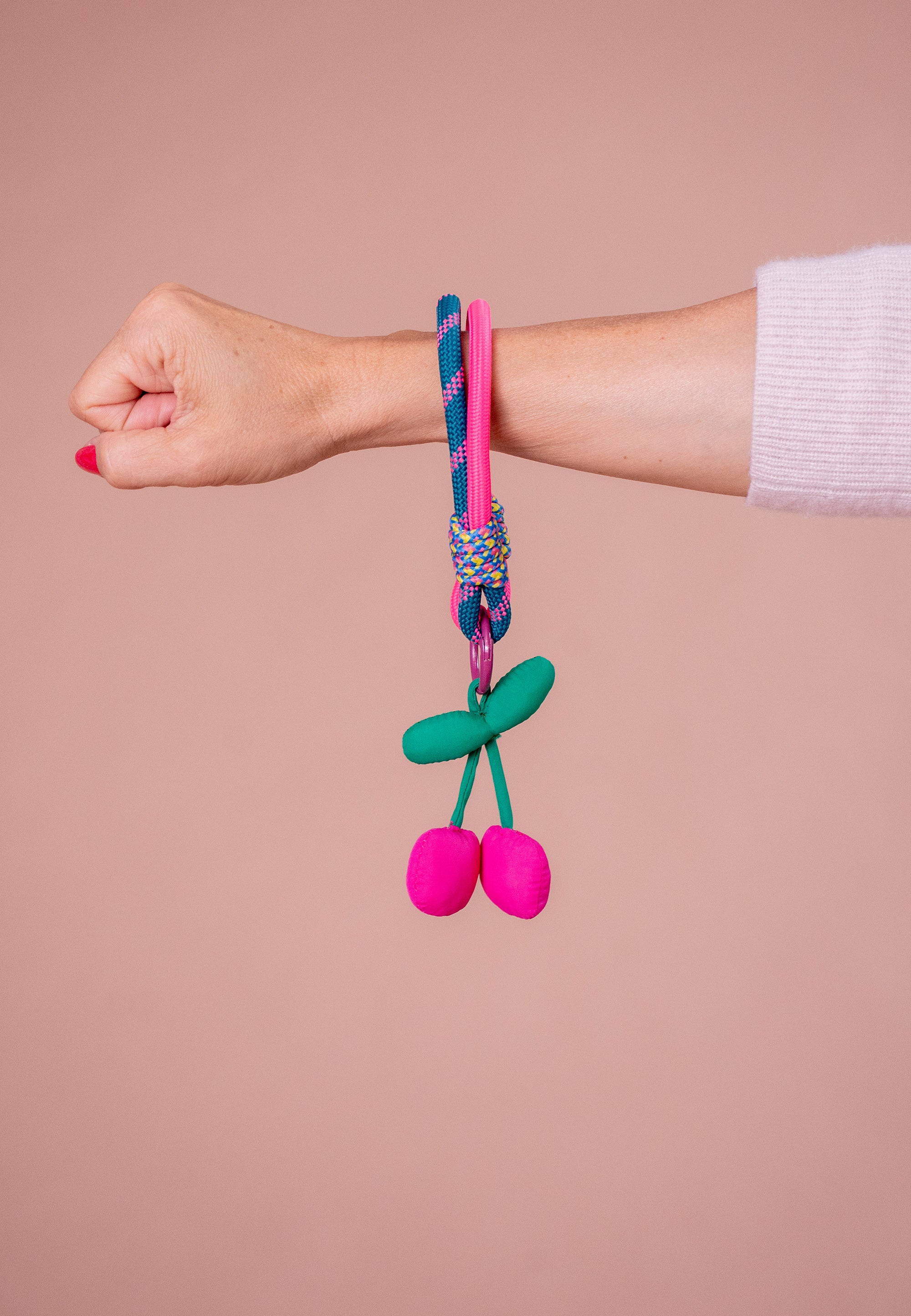 fritzi-aus-preu-en-easy-kirsch-anh-nger-bag-charm-nylon image 4