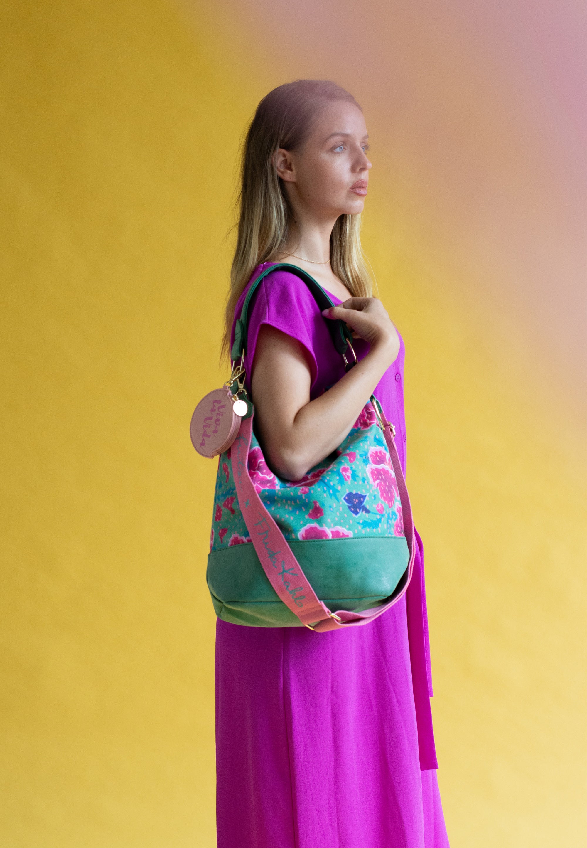 fritzi-aus-preu-en-izzy07-limited-flower-green-canvas-tasche image 5
