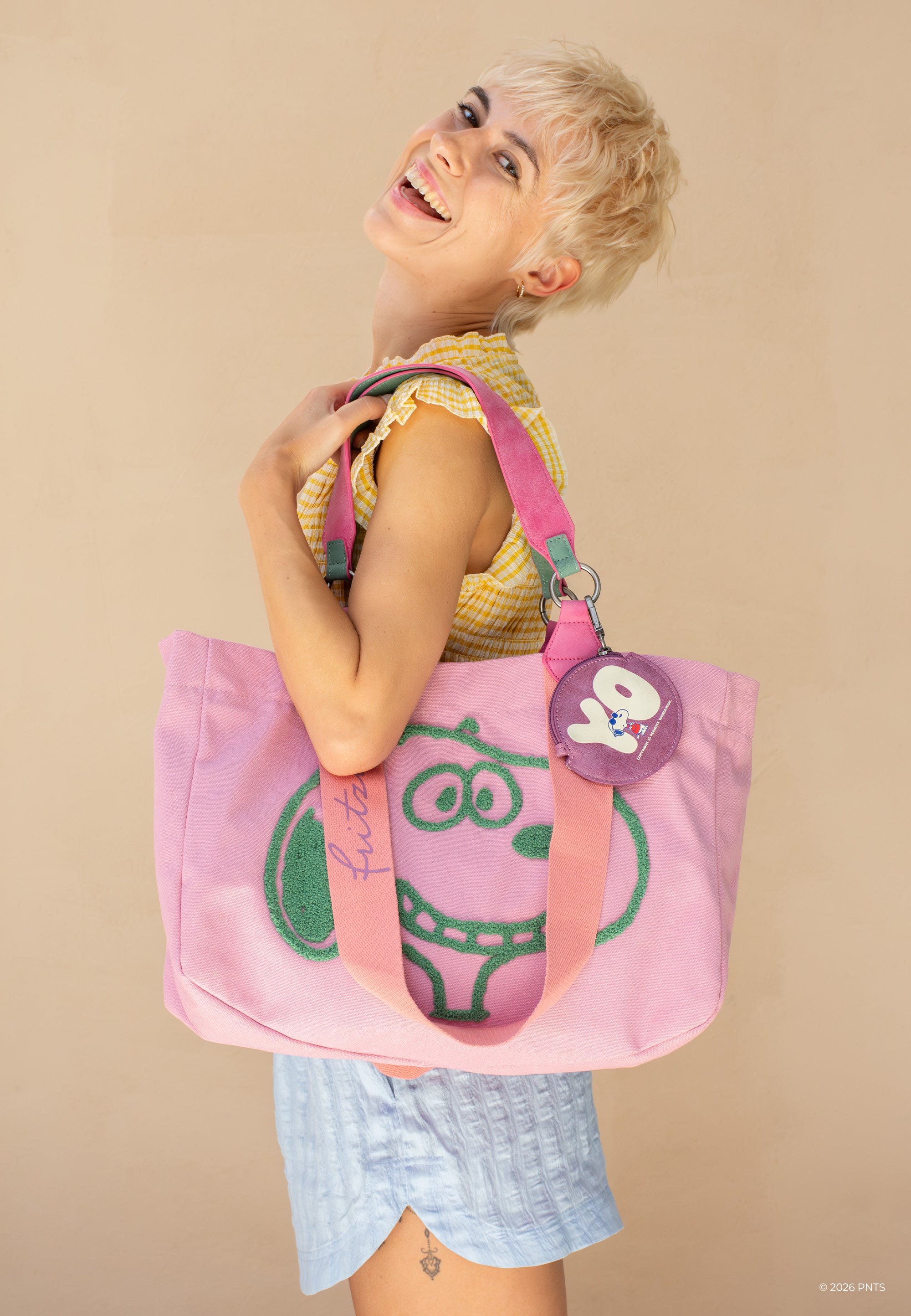 peanuts-x-fritzi-izzy-medium-smile-flocked-shopper-canvas image 8