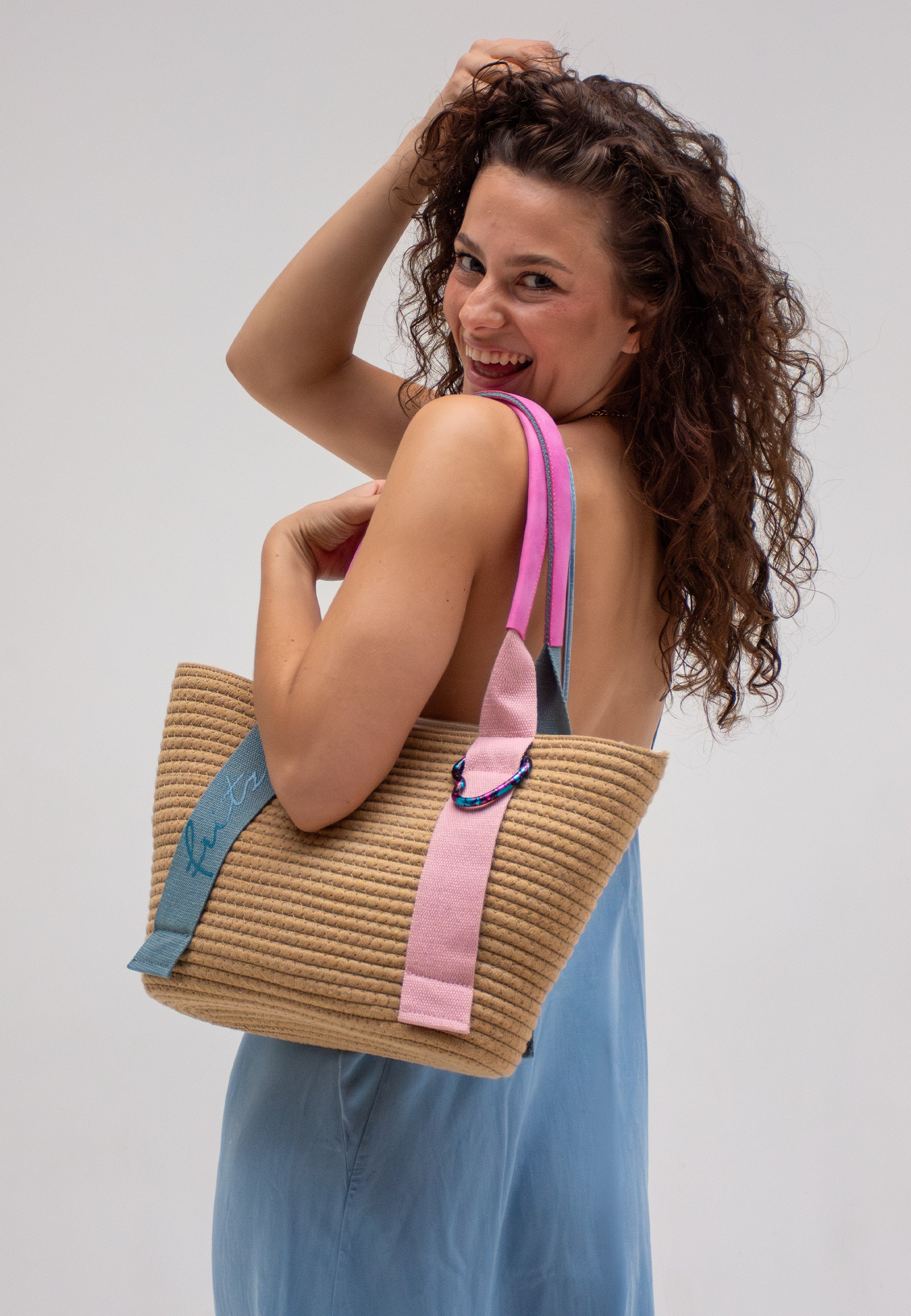 fritzi-aus-preu-en-simply-shopper-berry-water-leicht image 4