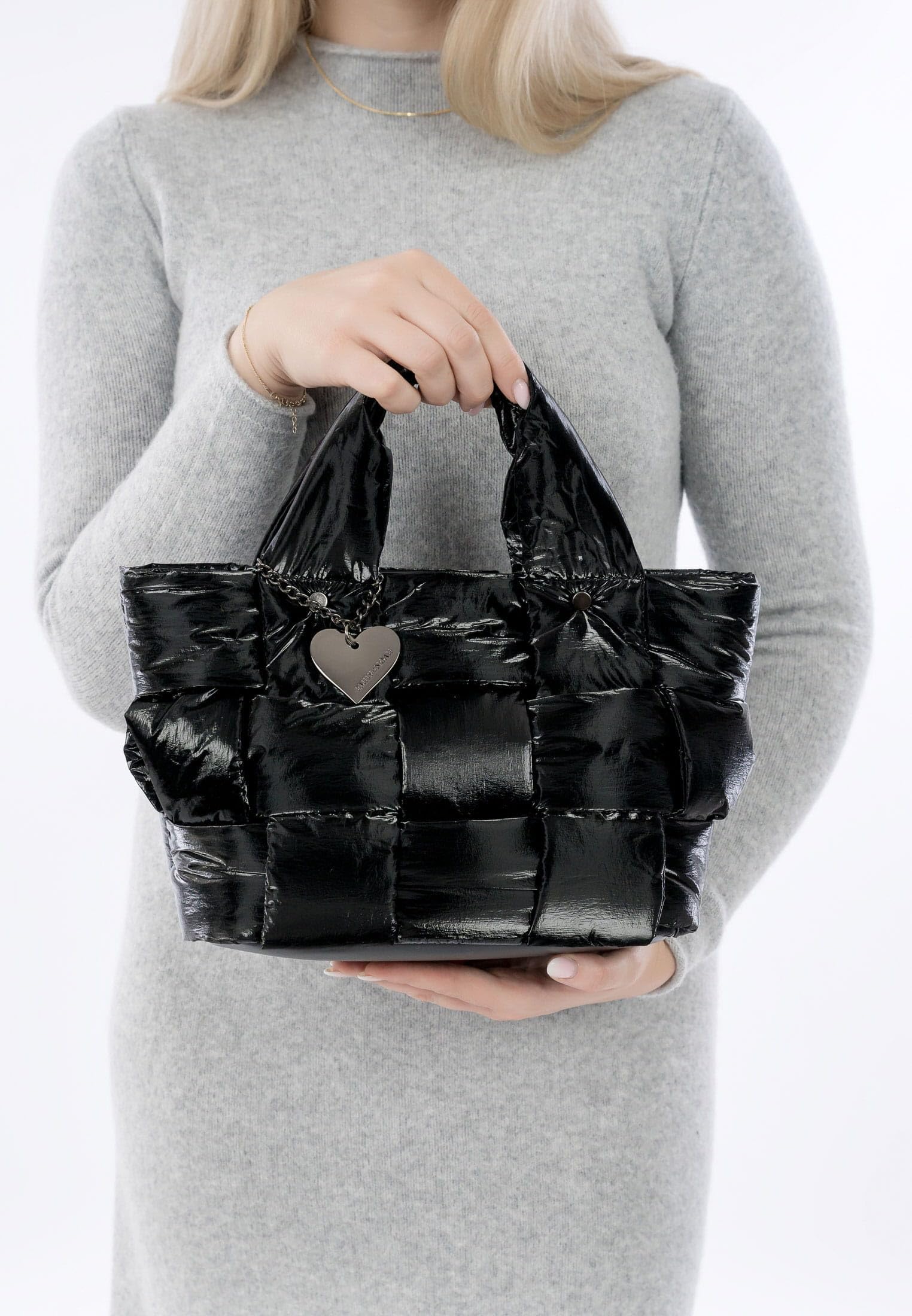 emily-noah-larina-dilara-64651-shopper-schwarz image 4