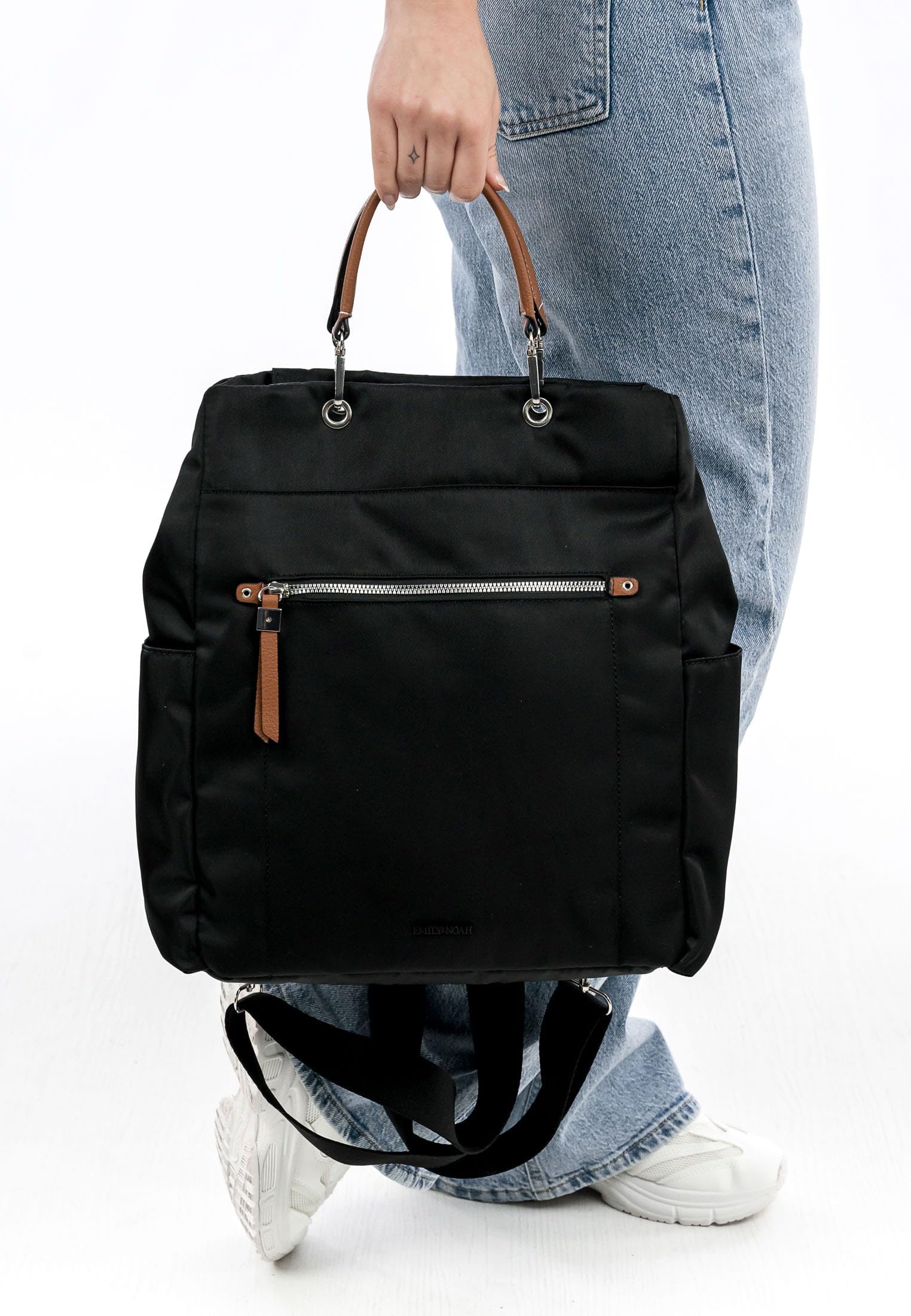emily-noah-esther-65146-rucksack-schwarz-uni image 4