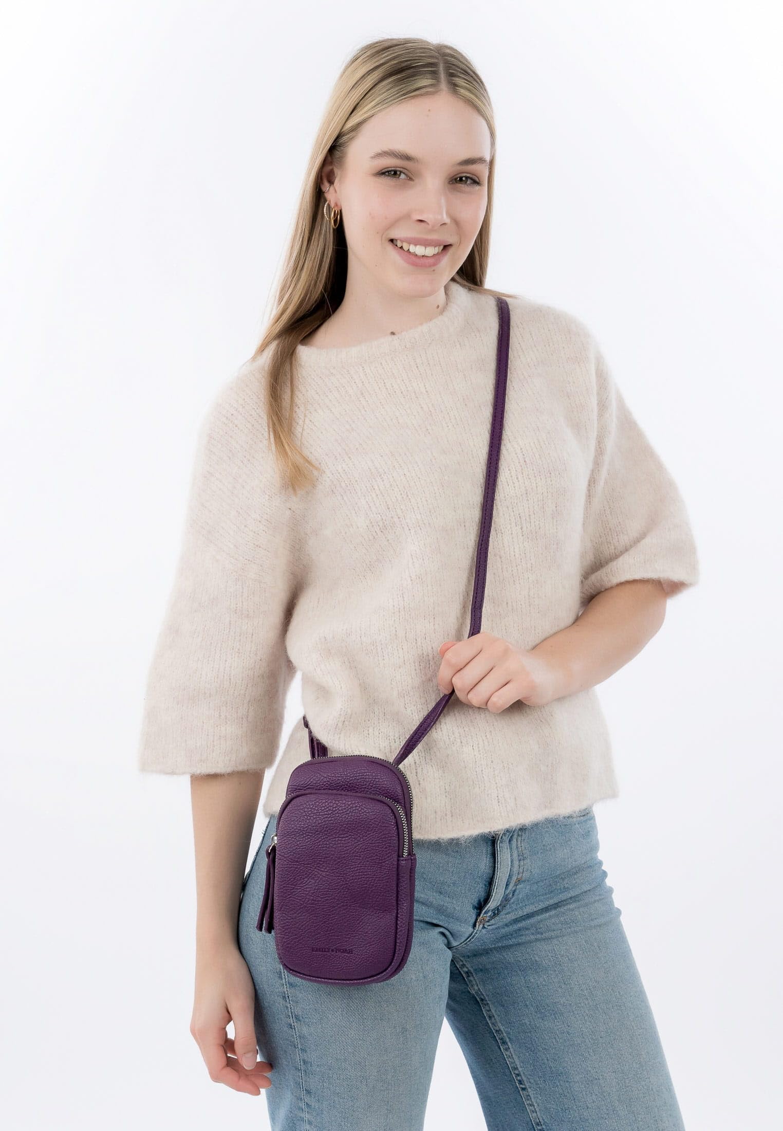 emily-noah-emma-62485-handyetui-uni-mit-riemen image 4