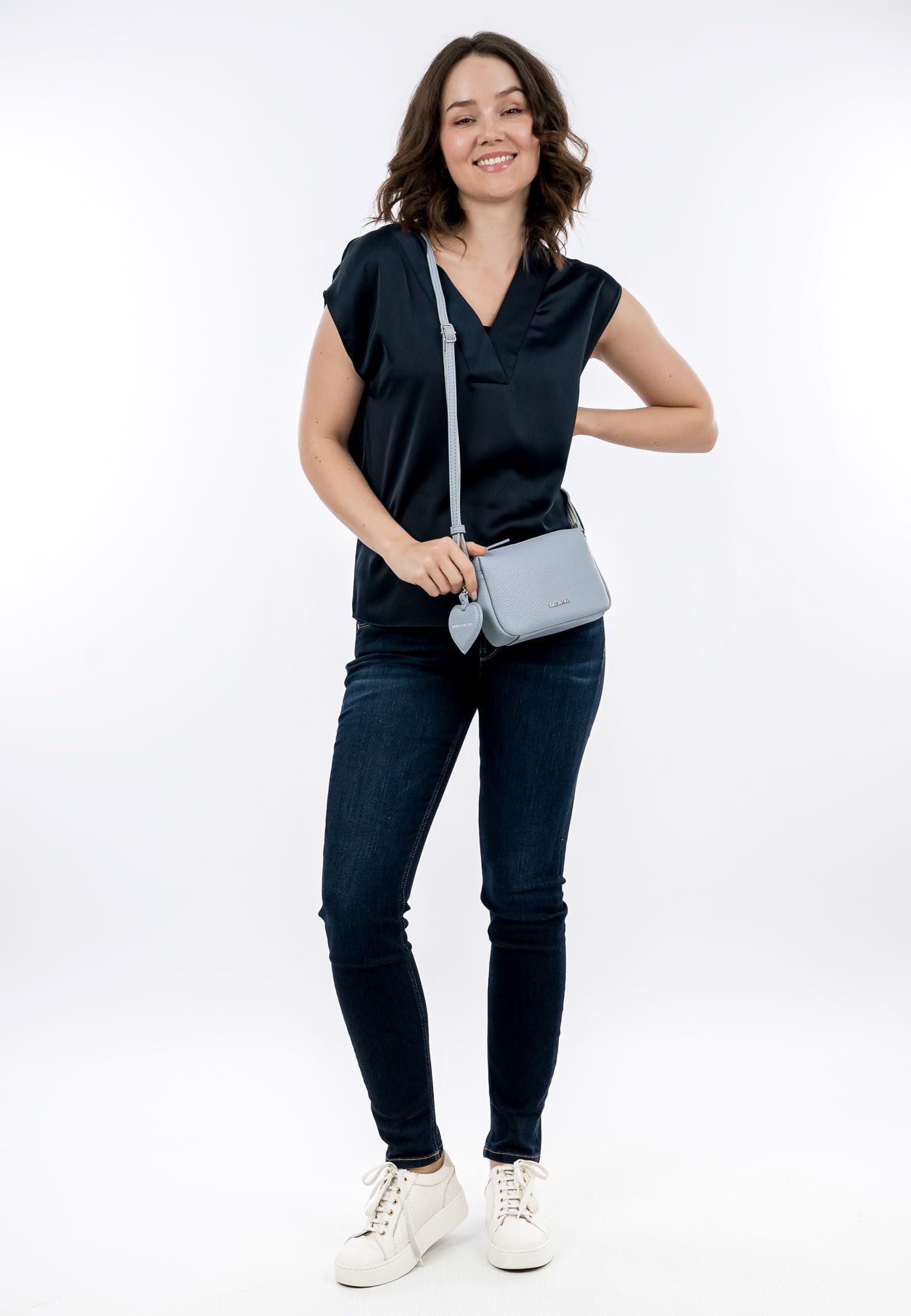 emily-noah-enie-64990-umh-ngetasche-zweifarbig-klein-crossbody image 2