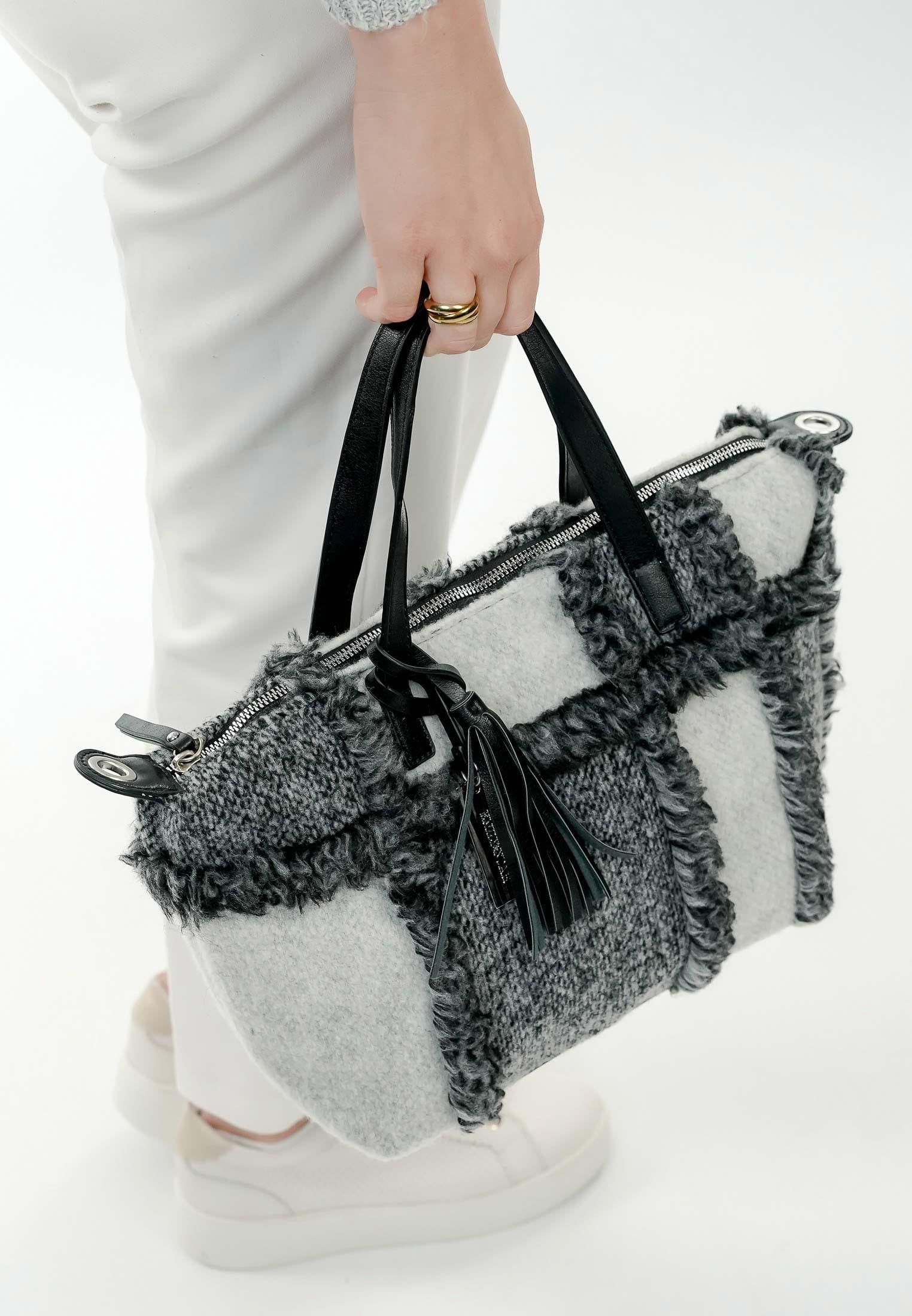 emily-noah-julia-nastasja-64224-shopper-grau-karo image 4