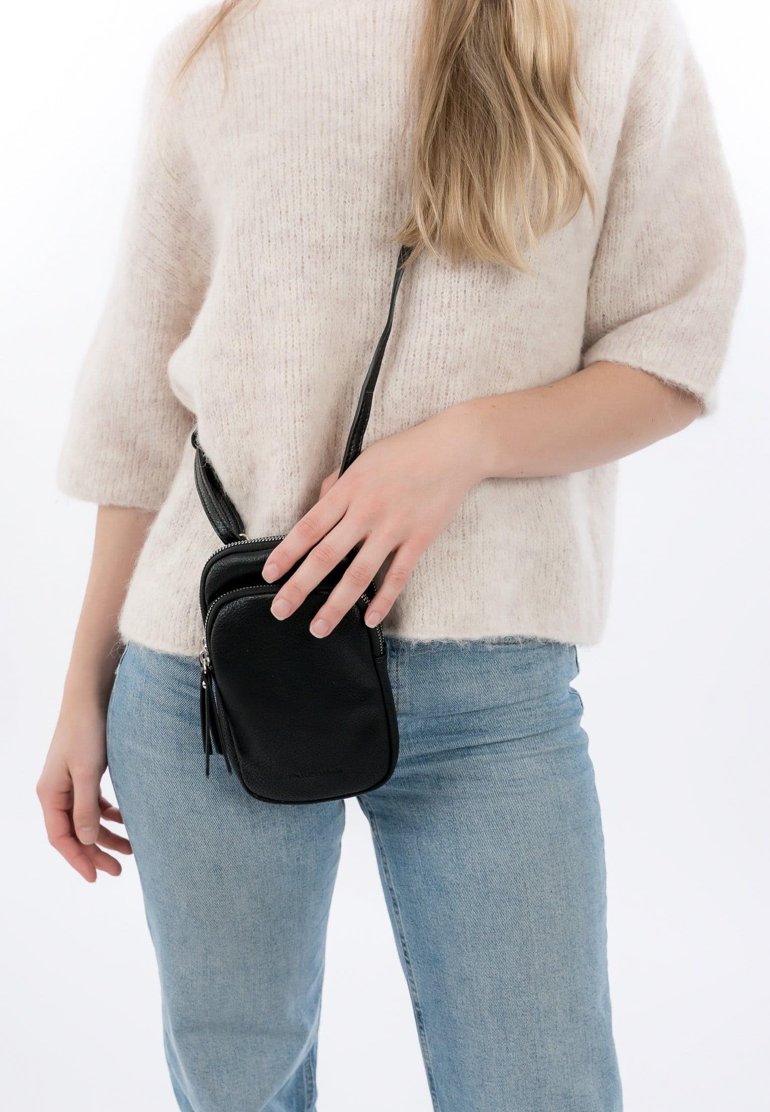 emily-noah-emma-62485-handyetui-uni-mit-riemen-vegan-3 image 3