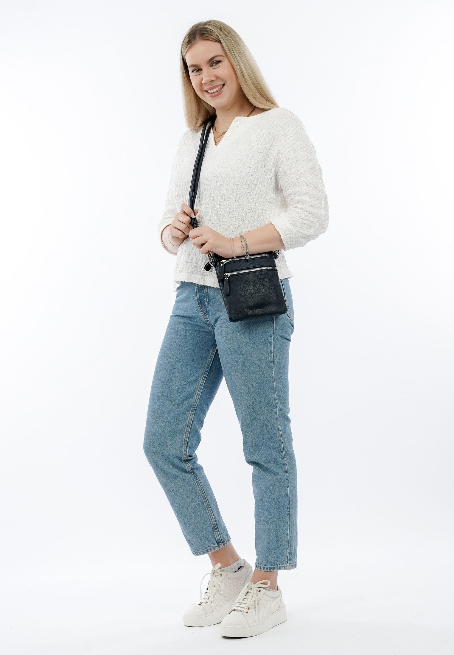 emily-noah-emma-60392-umh-ngetasche-blau-kunstleder-vegan image 2