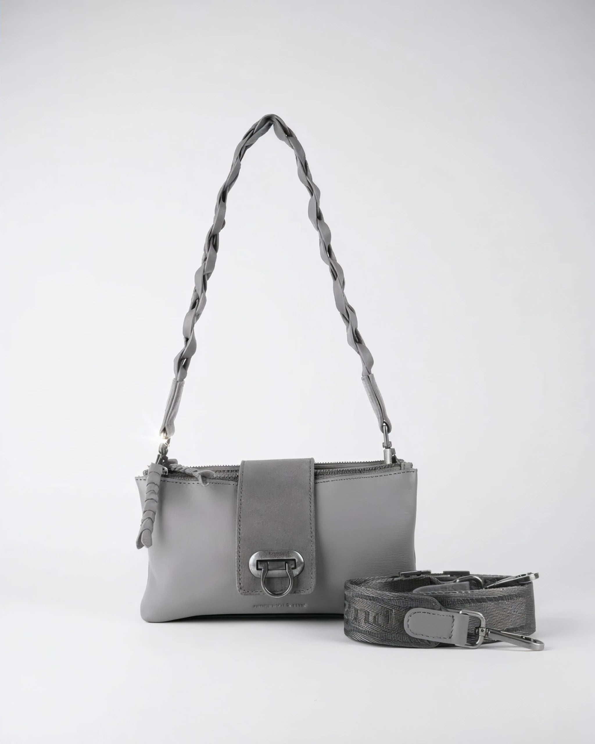 harbour-2nd-ophelia-clutch-dolphin-chromfrei-leder image 1