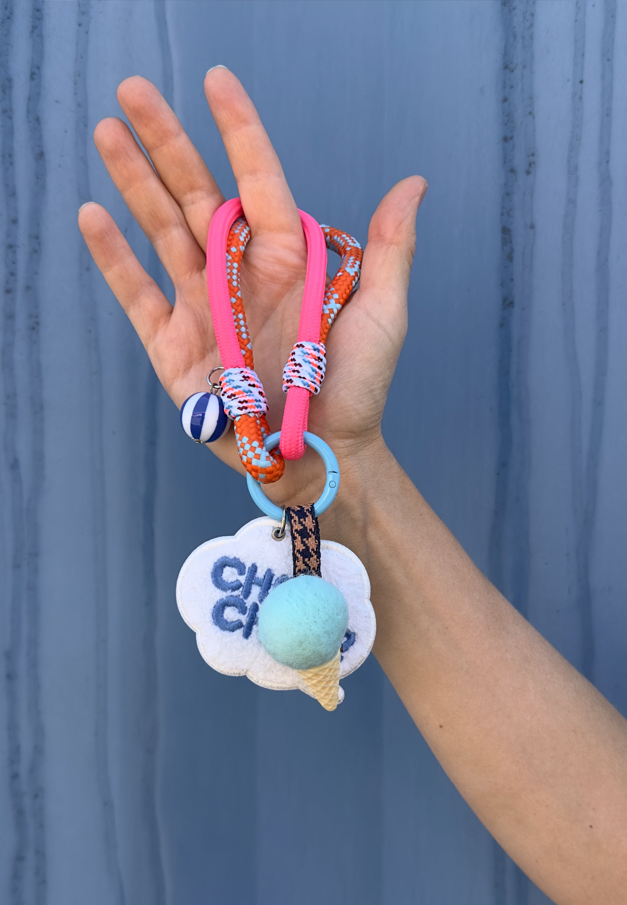 fritzi-aus-preu-en-easy-charmie-ice-cream-taschenanh-nger-vegan image 3