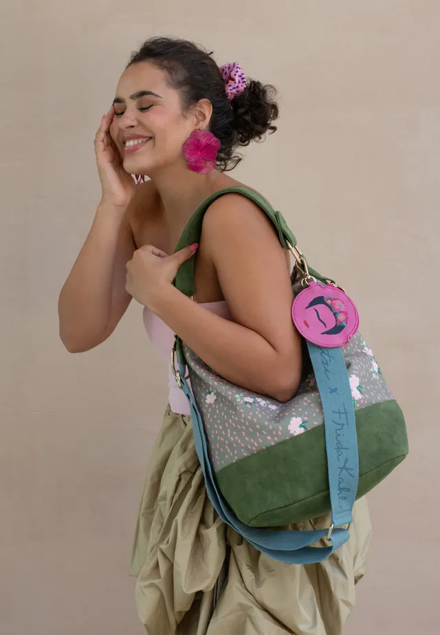 fritzi-aus-preu-en-izzy07-limited-jungle-canvas-tasche-frida-kahlo image 1