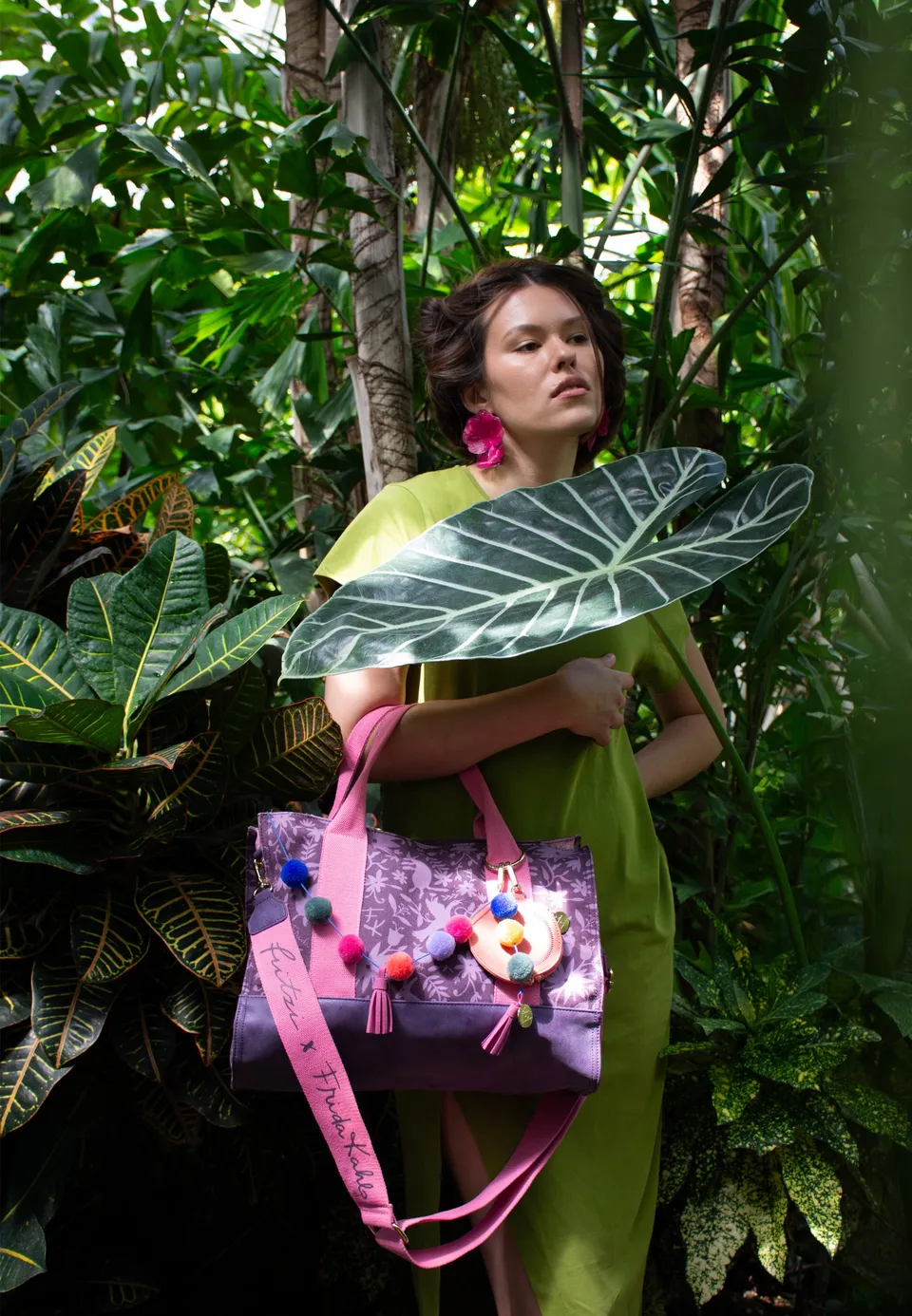 fritzi-aus-preu-en-canvas-tote-bag-frida-kahlo-nature-folk-print image 1