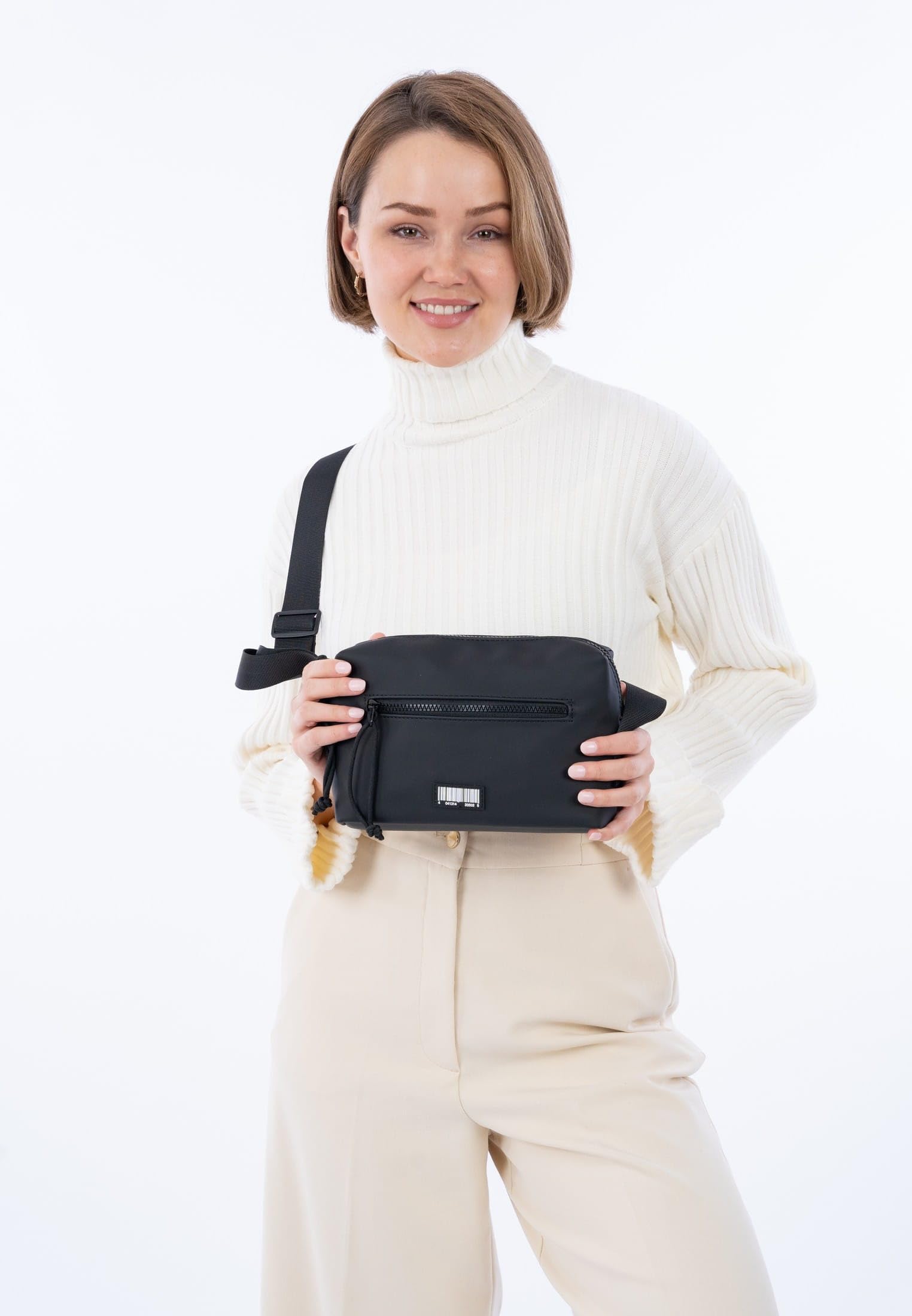 emily-noah-kairo-1056-umh-ngetasche-uni-vegan image 3